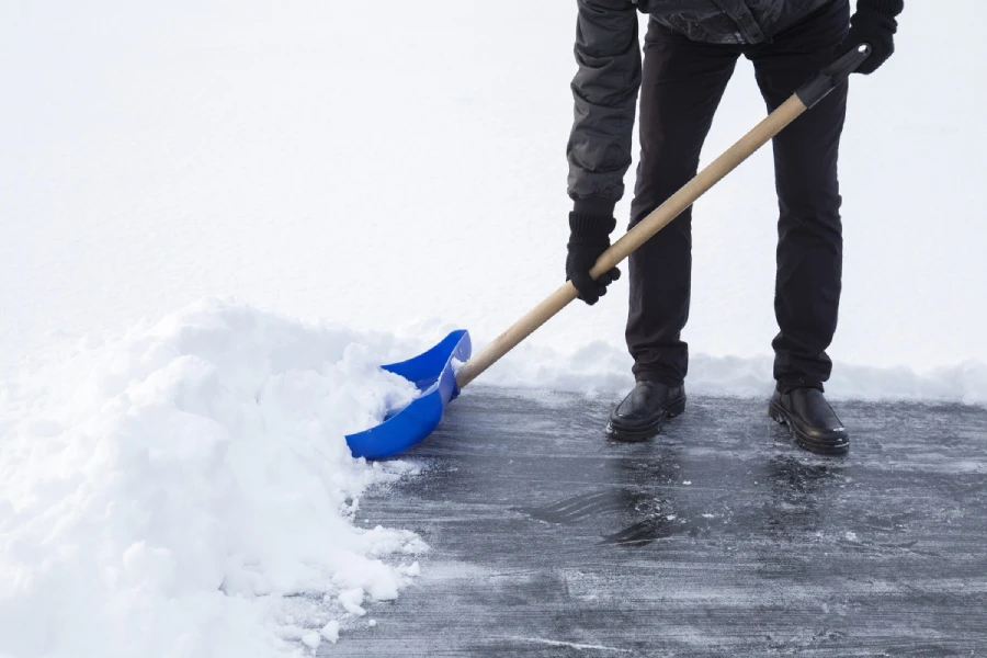 The Importance of Timely Snow Removal for Homeowners in Bound Brook, NJ